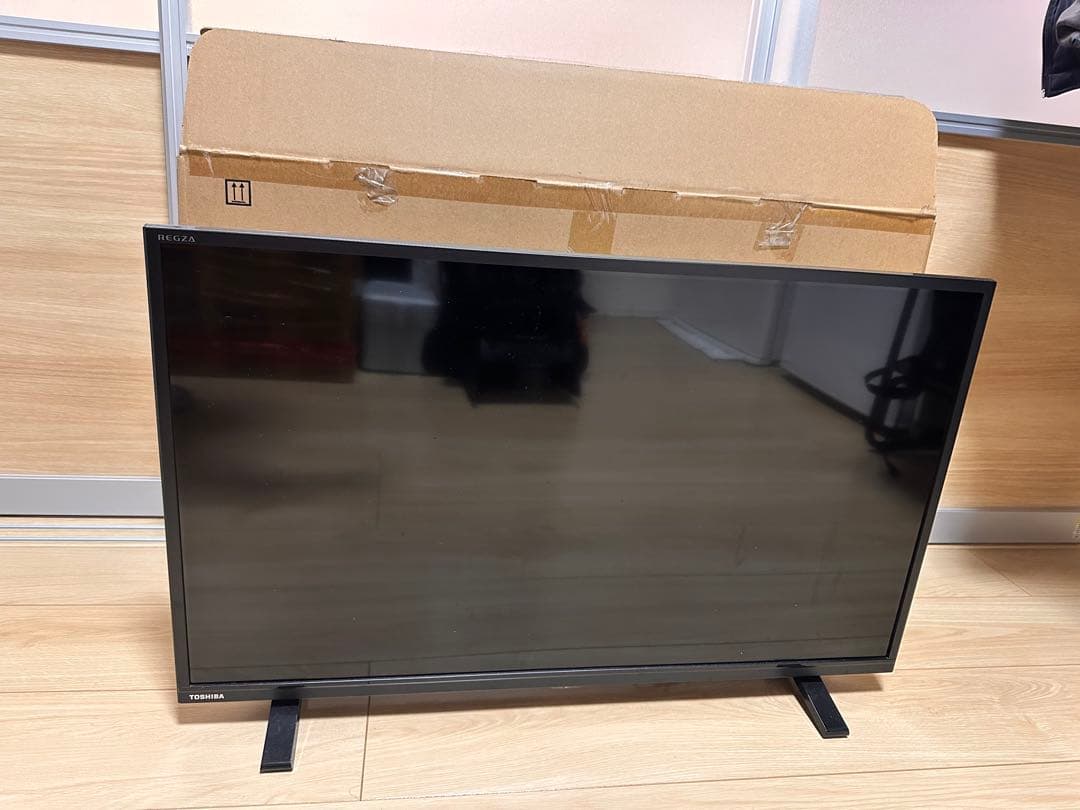 TOSHIBA 32S24 32インチ液晶テレビ