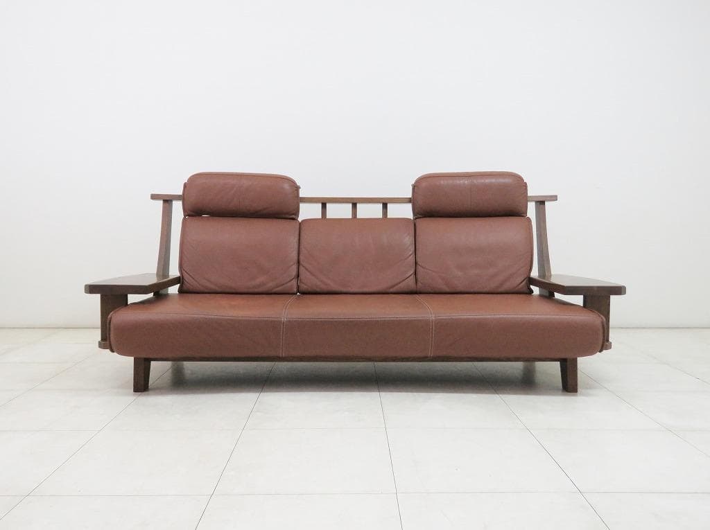 ■葉山ガーデン■WAZA 3人掛けソファ■本革■天然木■ウッドアーム■和モダン