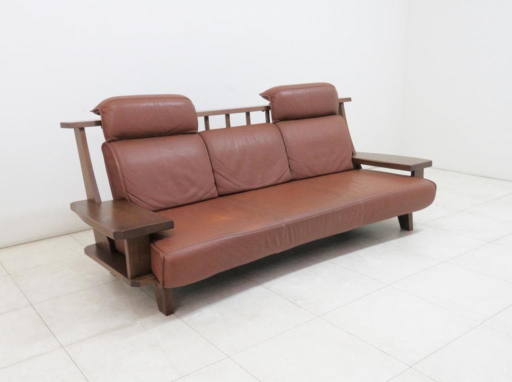 ■葉山ガーデン■WAZA 3人掛けソファ■本革■天然木■ウッドアーム■和モダン