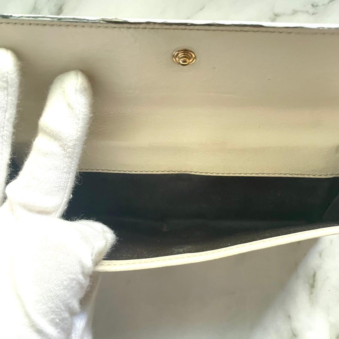 GUCCI グッチ ラブリーハート GGキャンバス 長財布　0115-③