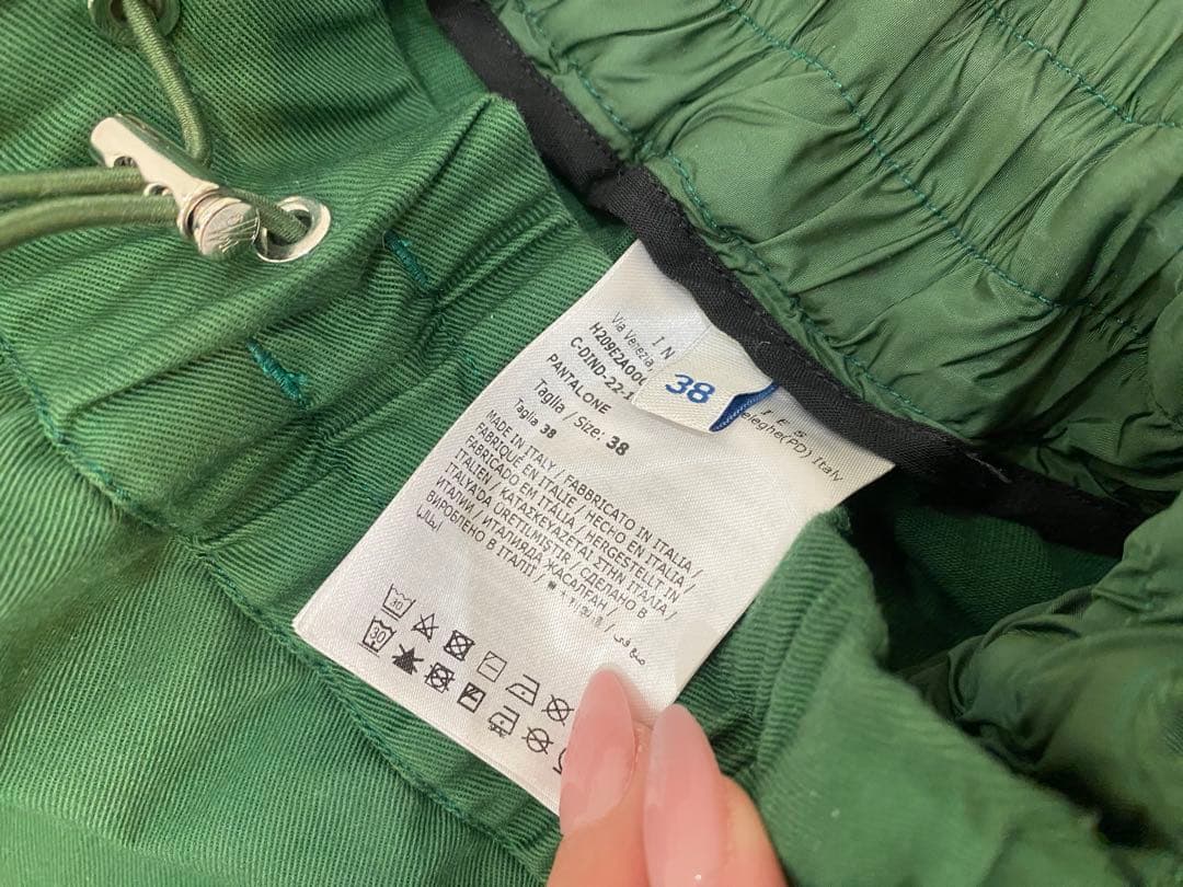 モンクレール　カーゴパンツ　グリーン