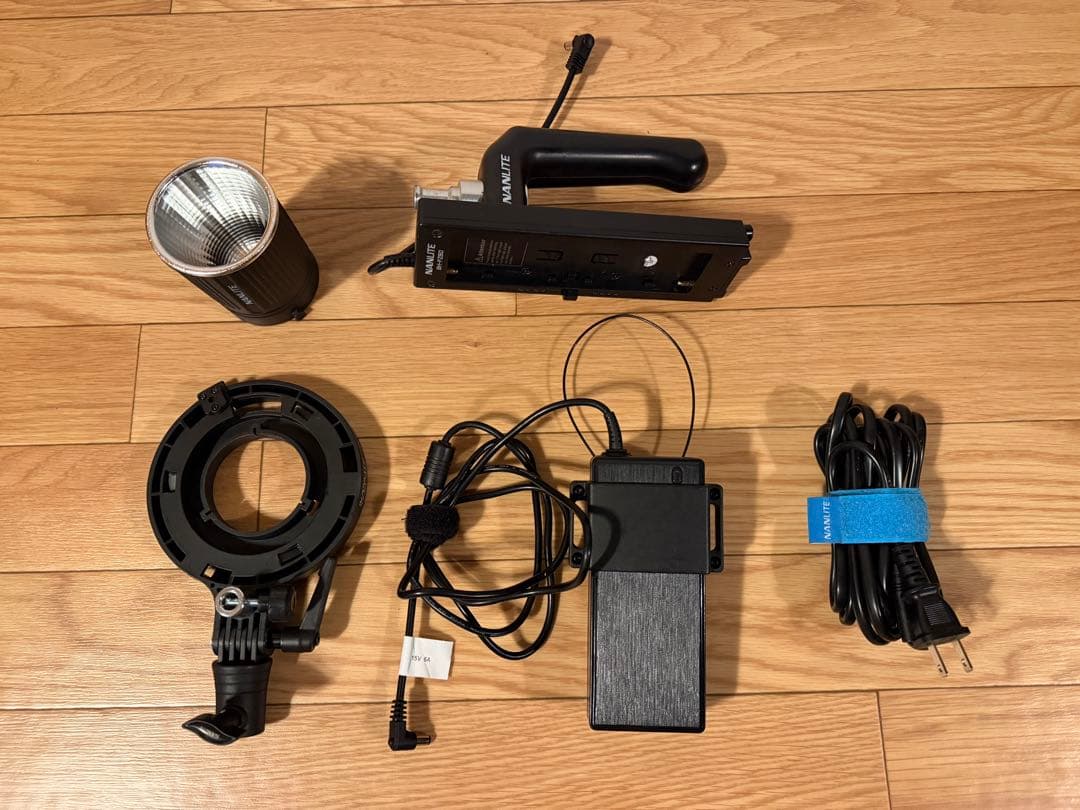 NANLITE Forza60C 照明機器 + Lバッテリー×8+充電器