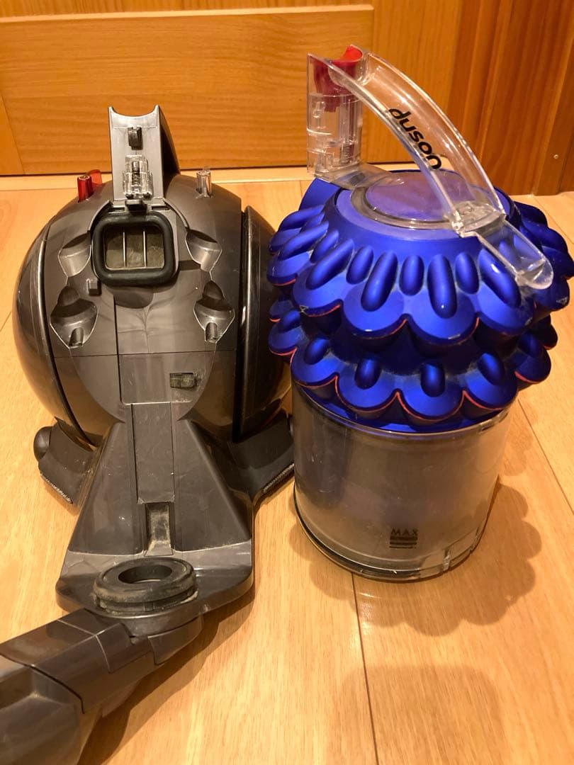 Dyson ダイソン サイクロン式 キャニスター型 掃除機 CY24