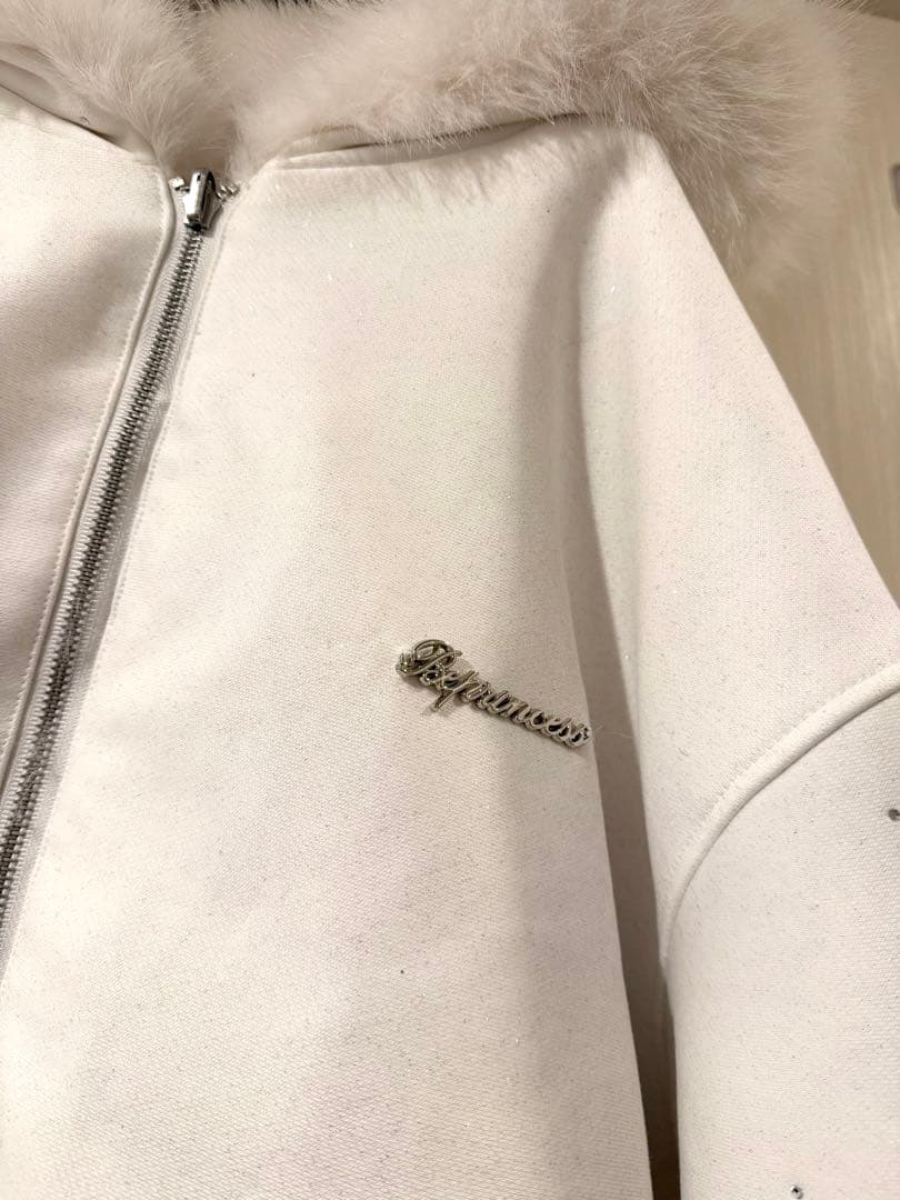 andwang kirakira 2way fur zipup (実物写真あり)