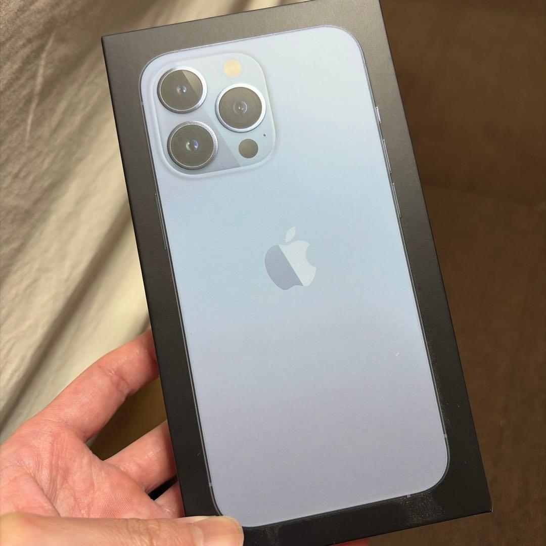 Apple iPhone 13 Pro シエラブルー 256gb