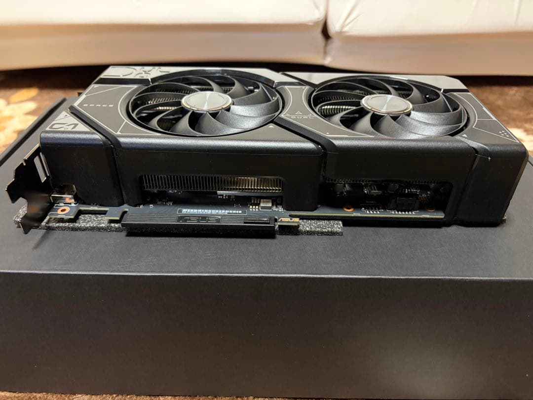 グラフィックボード・グラボ・ビデオカード ASUS GeForce RTX4070 Ti SUPER OC Edition