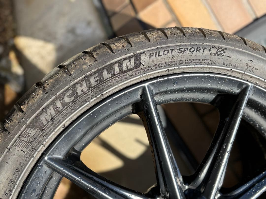 GR86 RZ 純正タイヤホイール 1本