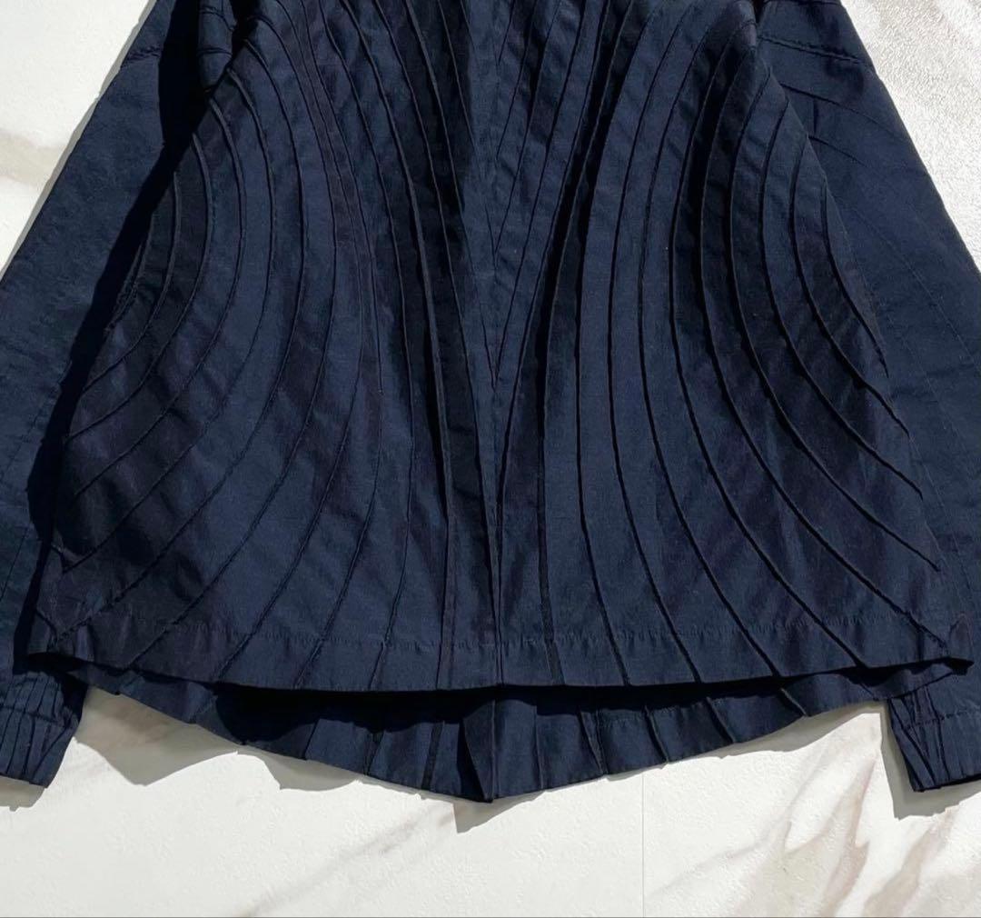 ジャケット・アウター ISSEY MIYAKE Mint 3D Circle Jacket NVY L