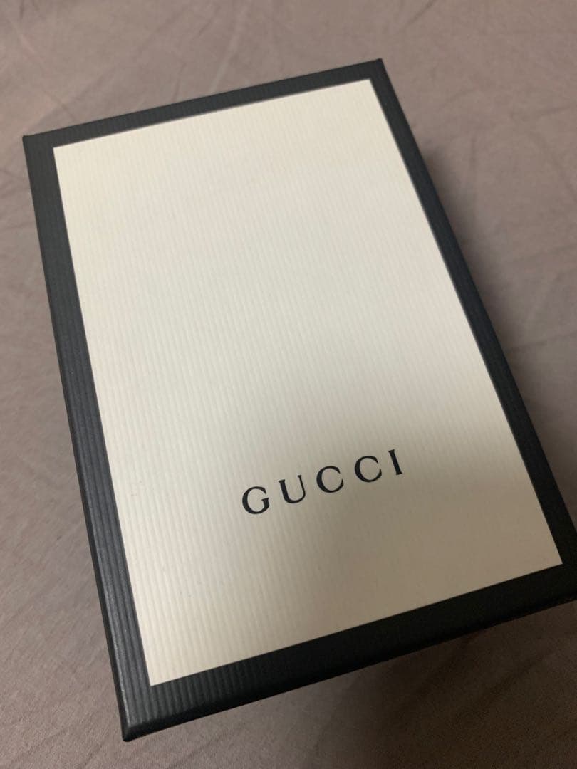 美品✨️GUCCI ブラック GGパターン キーケース