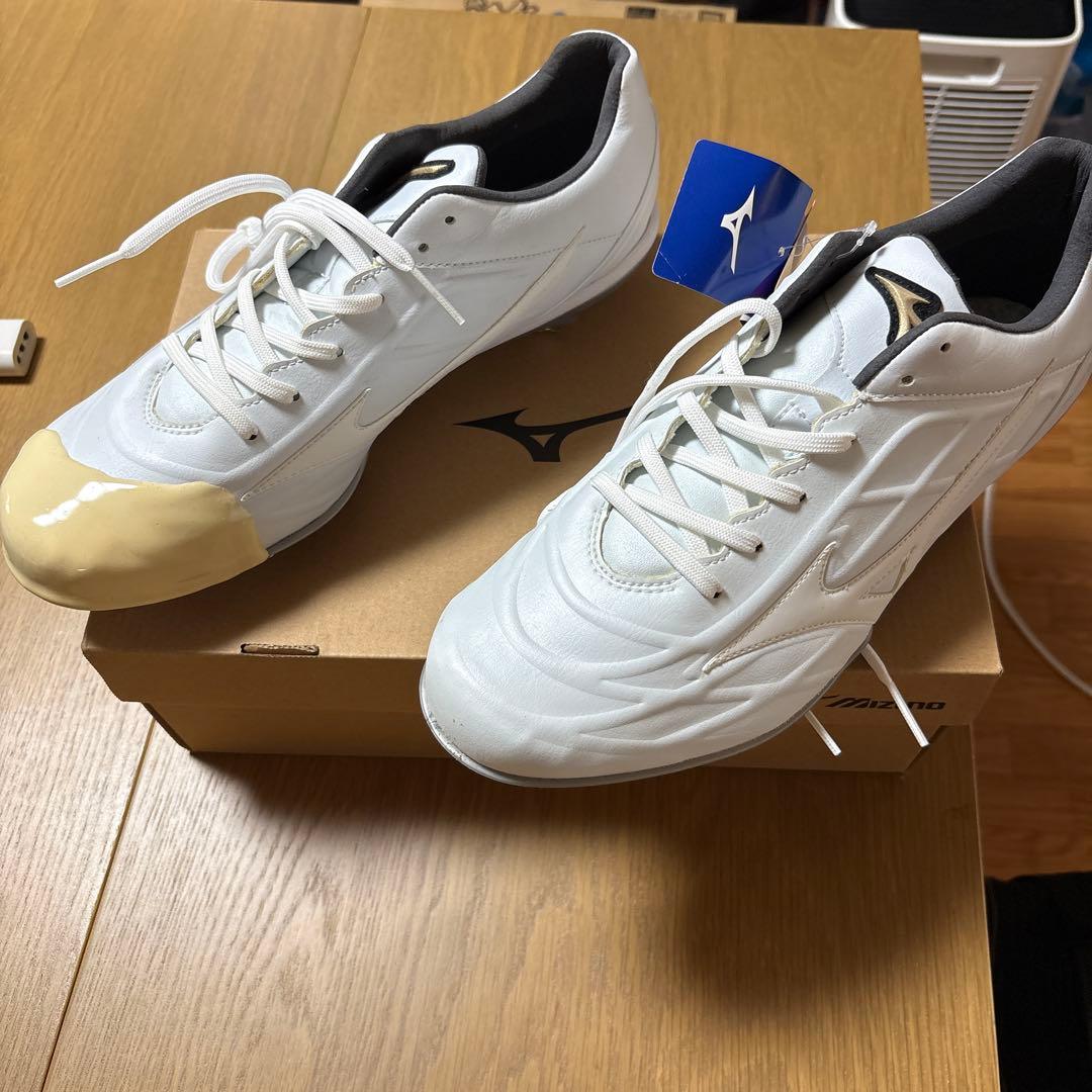 スミレ Mizuno ホワイト スパイク 箱付き