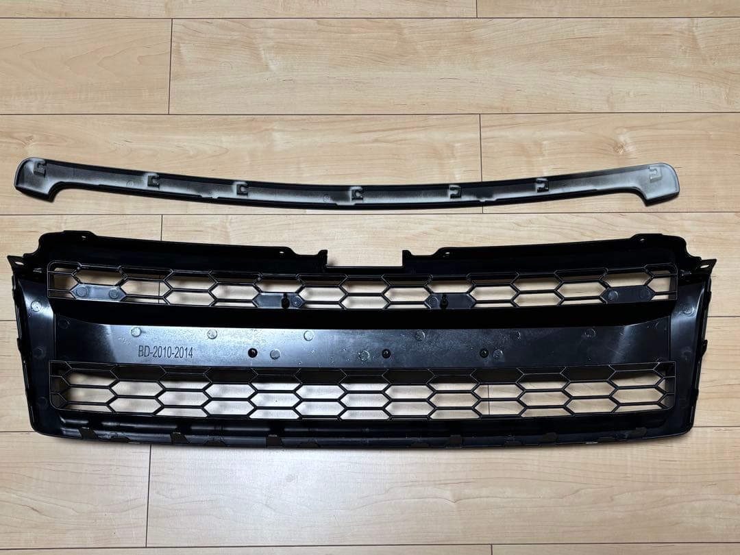 プラド　150 前期　グリル TOYOTA エンブレム