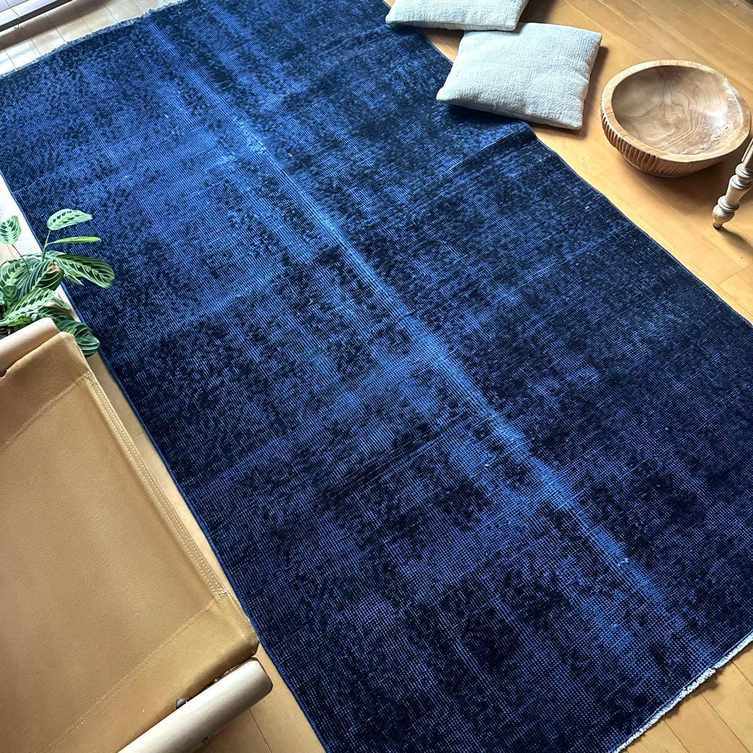 112.5×209藍色オーバーダイ　ワンカラーラグ　トルコヴィンテージラグ