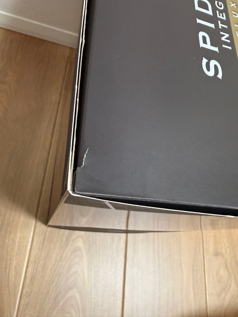 ピ*ル様 ホットトイズ　スパイダーマン インテグレーテッドスーツ トイサピ限定