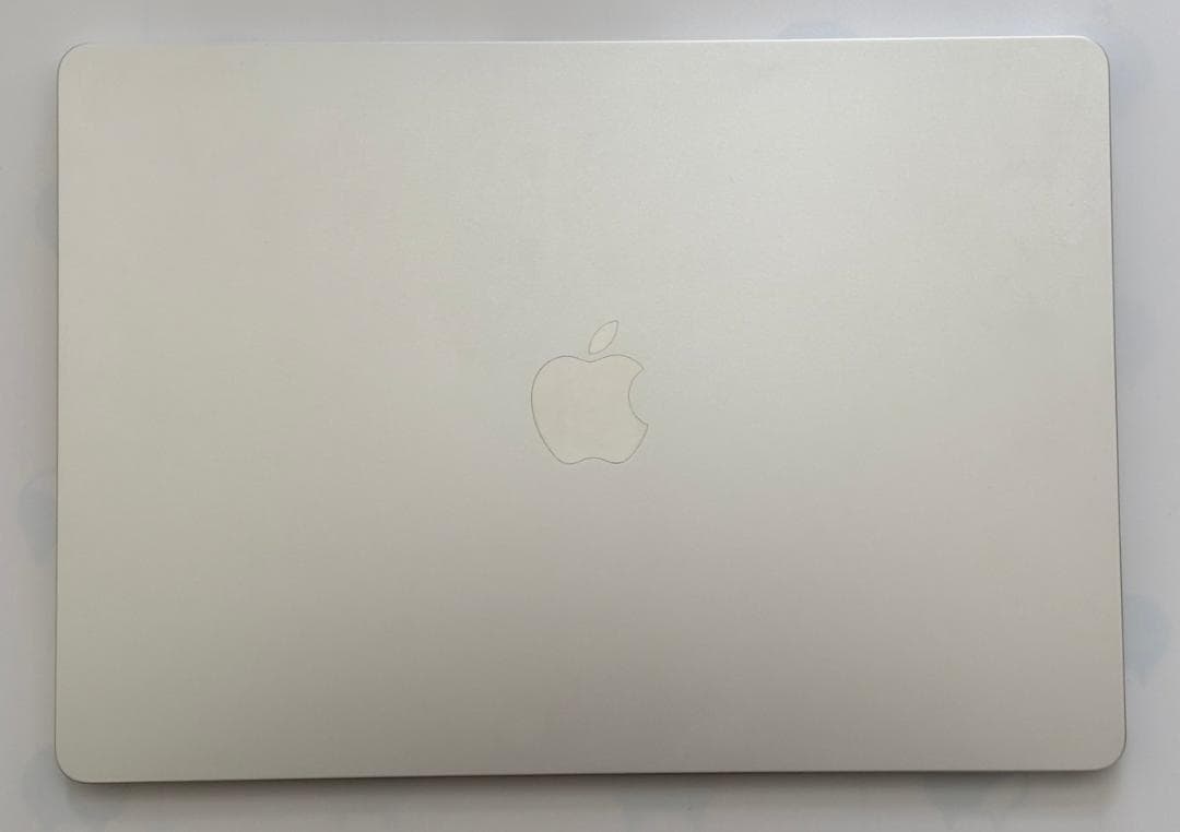 MacBookAir 15インチ M2 256GB メモリ16GB BT100％