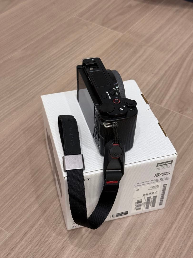 SONY ZV-E10 本体のみ