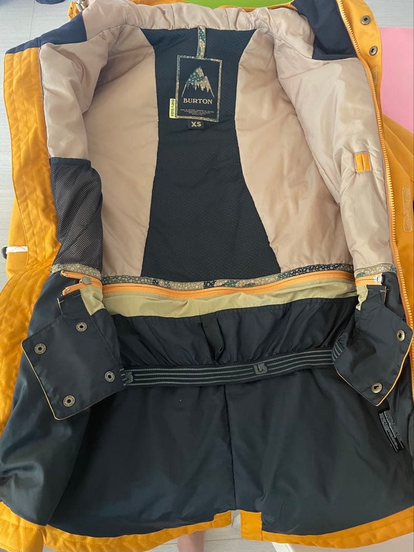 BURTON スノーボードウェア XS 上