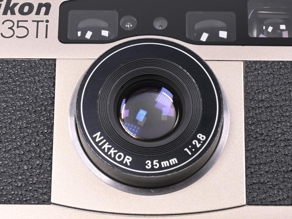 【美品】 ニコン　Nikon 35Ti