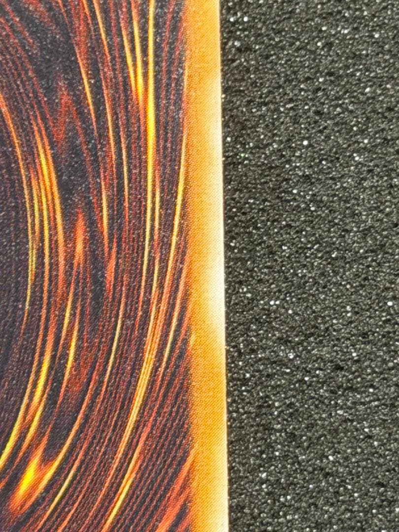 な*送様 【極美品〜超極美品】遊戯王 青眼の白龍 レリーフ　SM-51 微　青艶