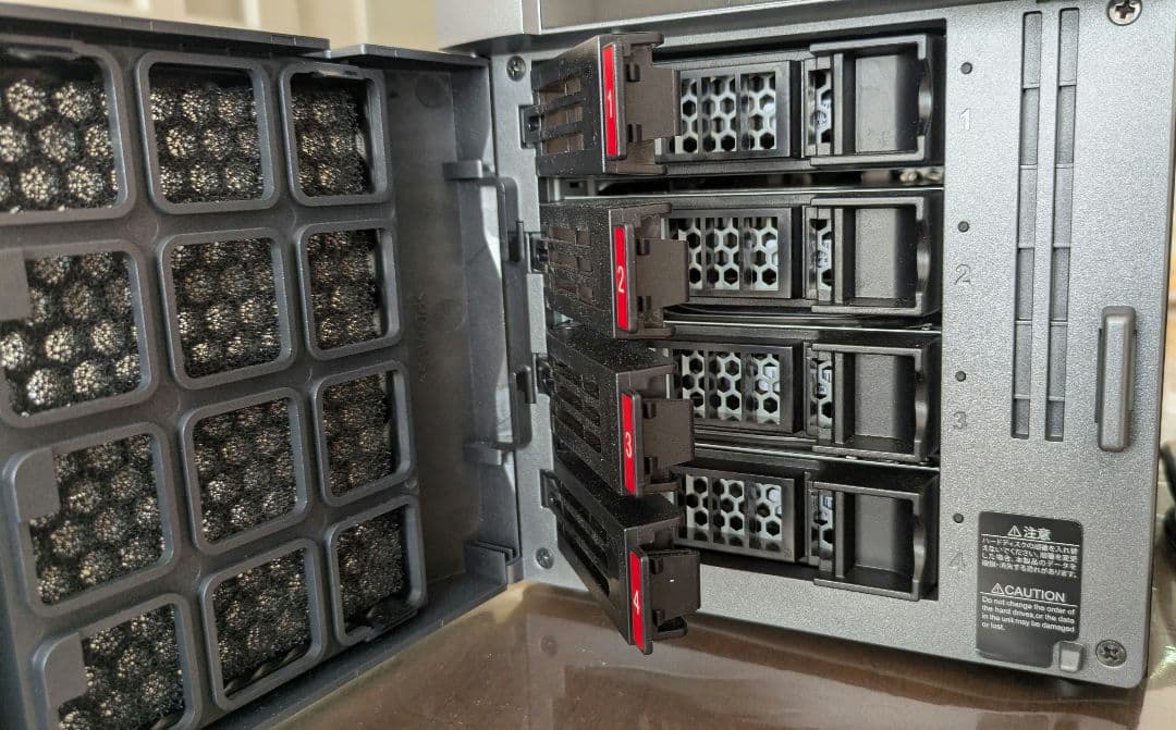 【omicyan様】 NAS16TB(TS3420DN1604)