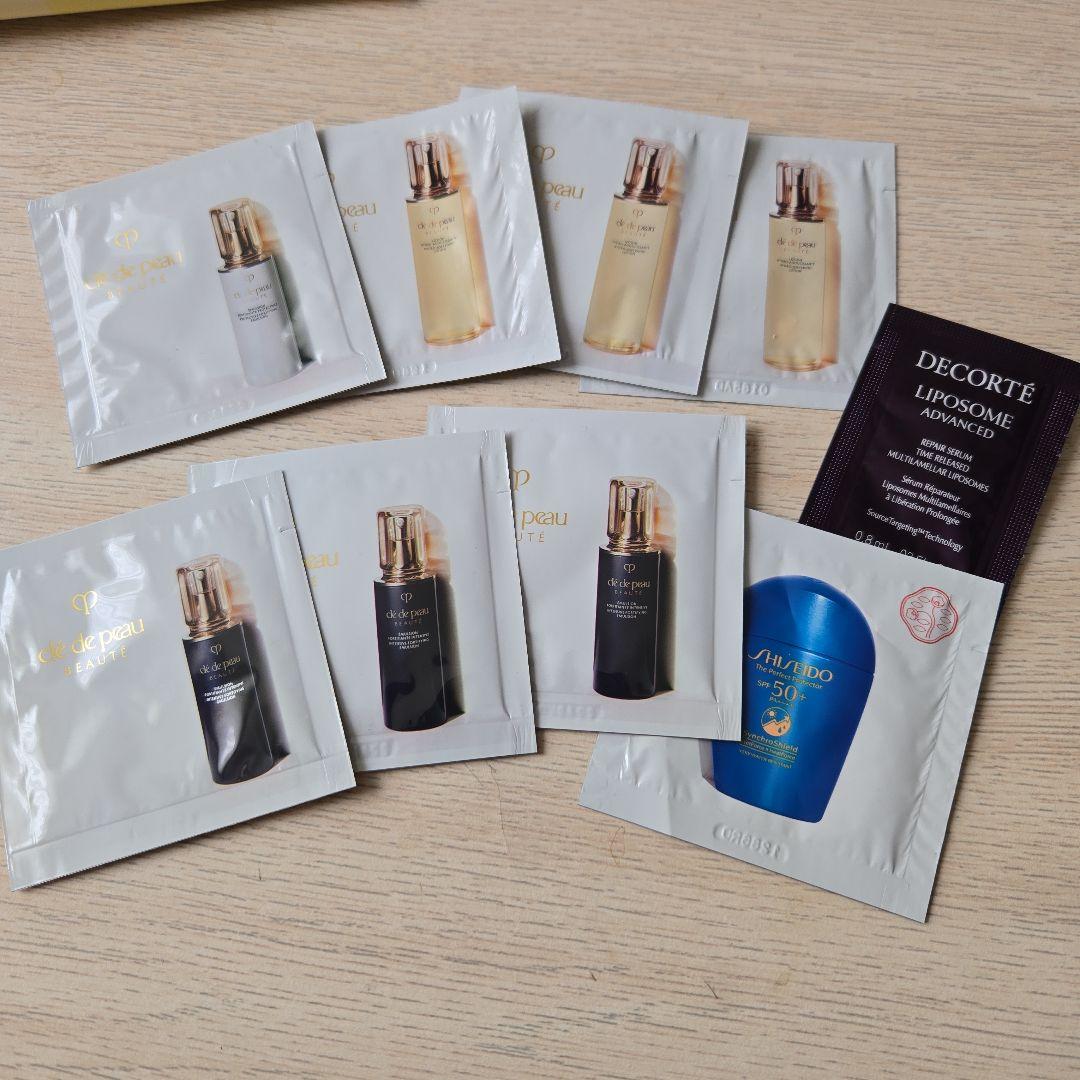 シャネル ルージュココフラッシュ272 ロザ　クレ・ド・ポー　サンプル９つ