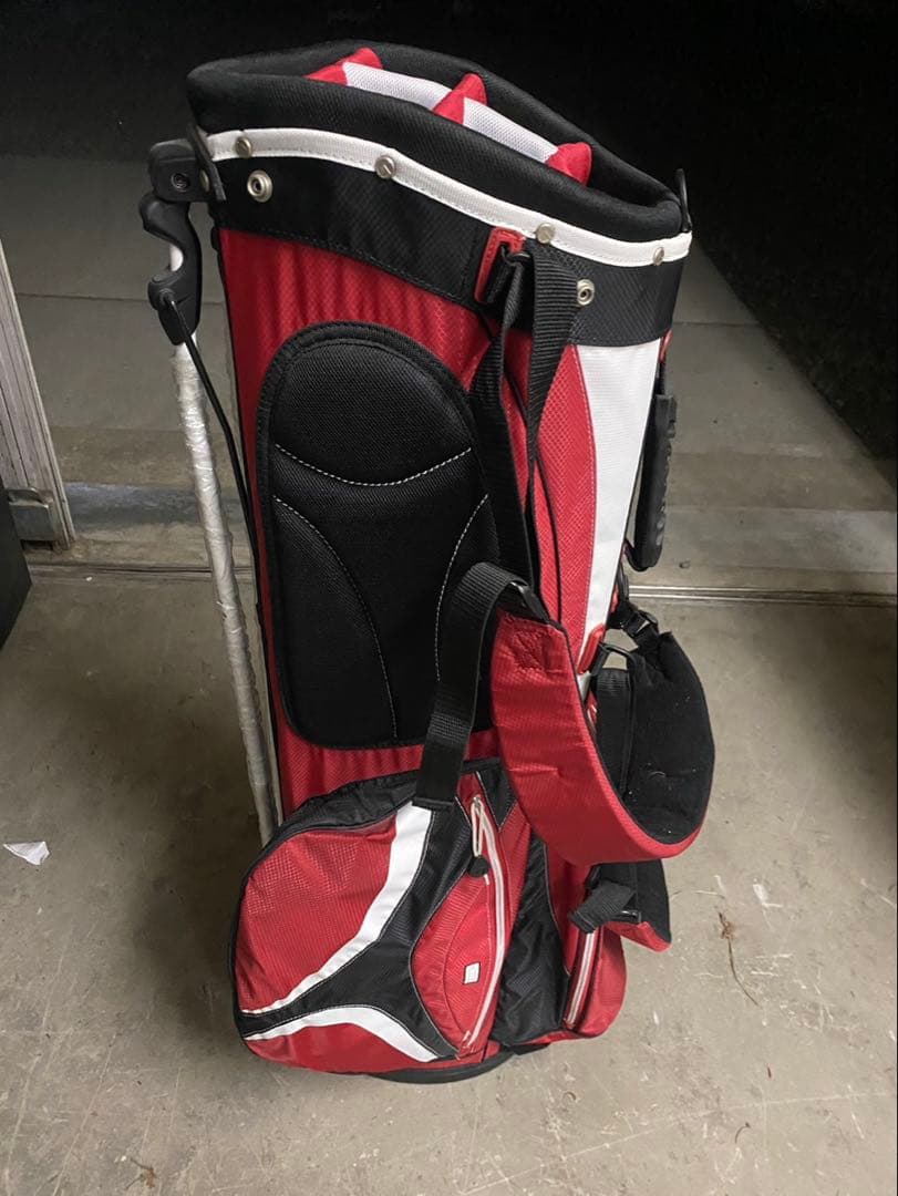 【未使用】ゴルフクラブバッグ　テーラーメイド