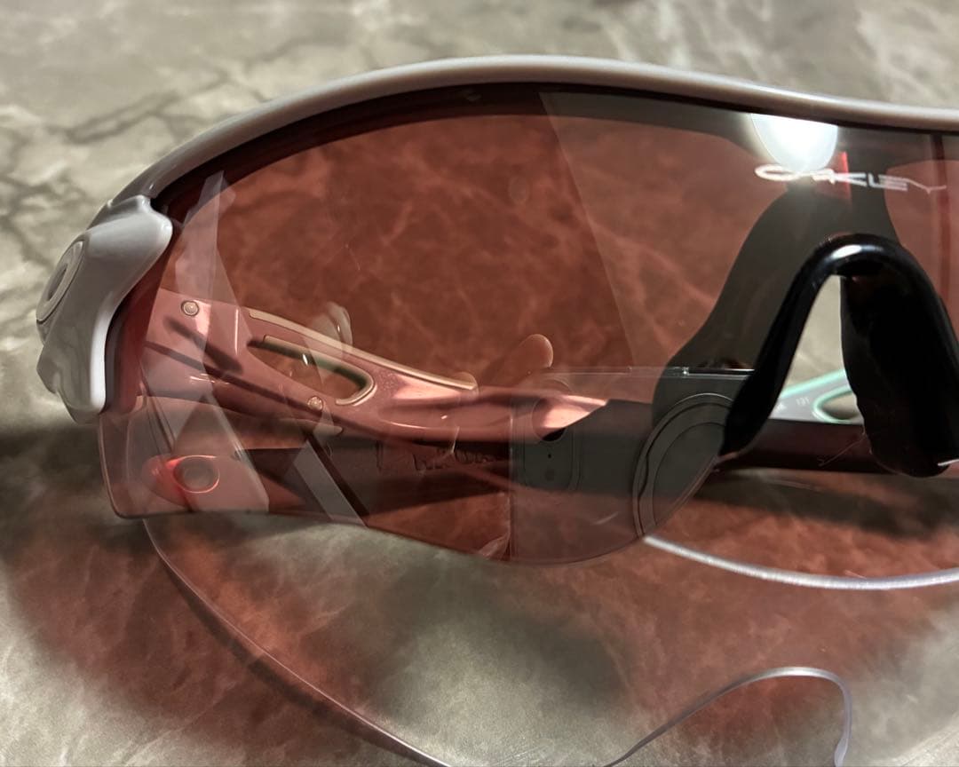 ★Kono★OAKLEYサングラス　メンズ　小物