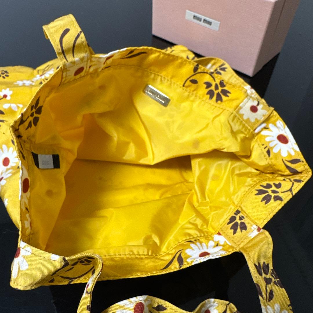 ミュウミュウ　エコバッグ　美品　miumiu