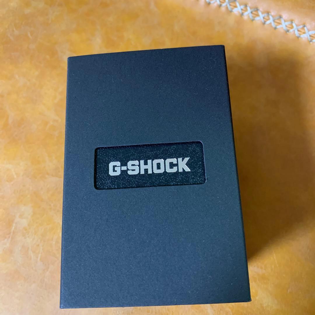 G-SHOCK パープル腕時計