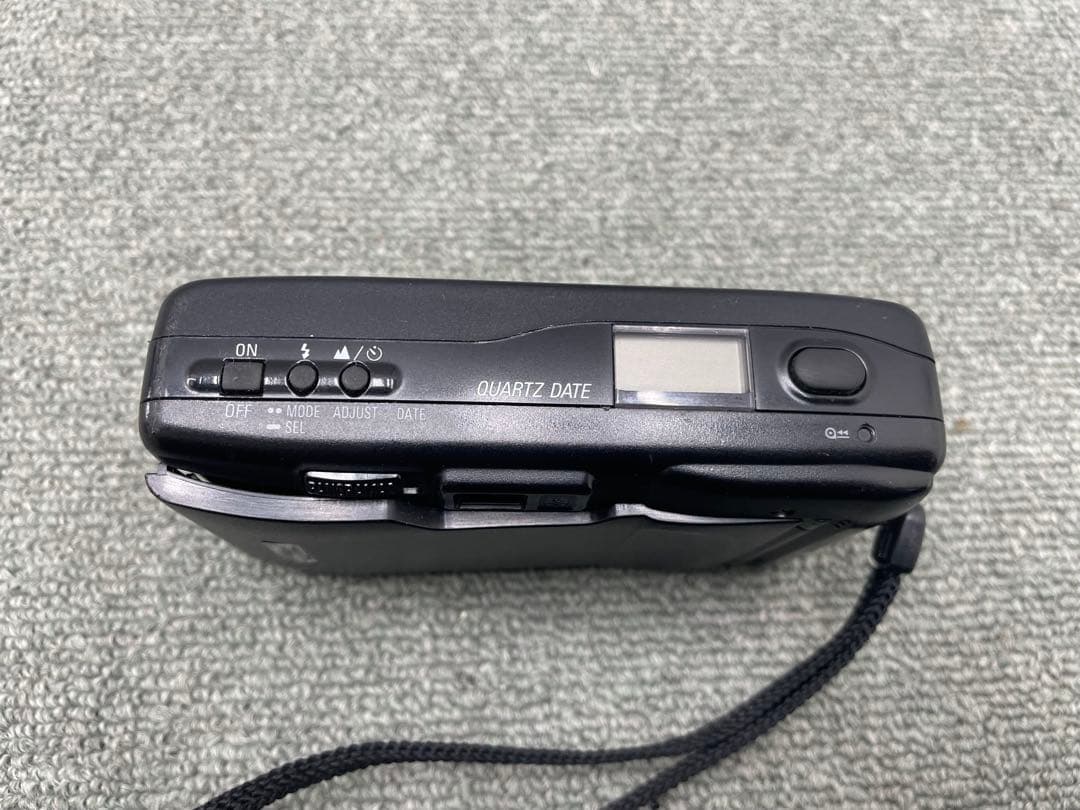 Nikonニコン AF600 QUARTZ DATE