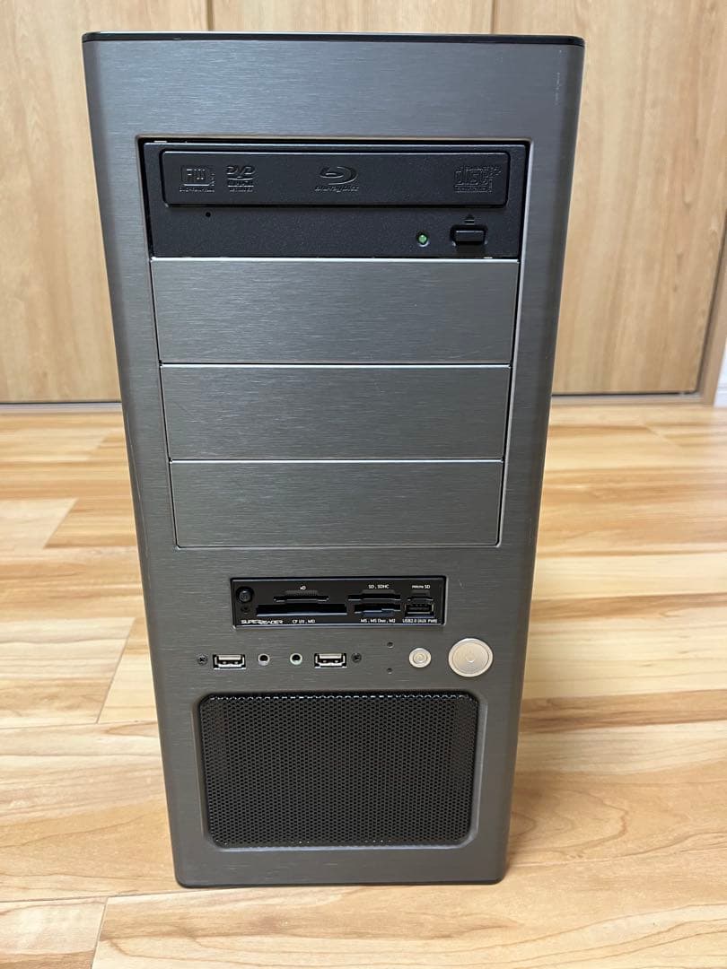 自作PC i7 2600K SSD 500GB＋ おまけ多数