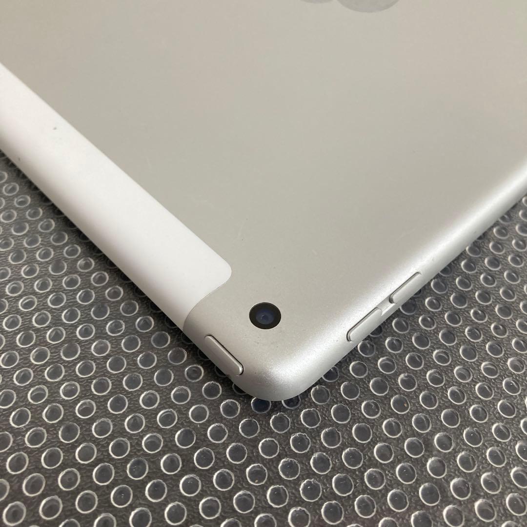 492【早い者勝ち】電池最良好☆iPad7 第7世代 128GB SIMフリー☆
