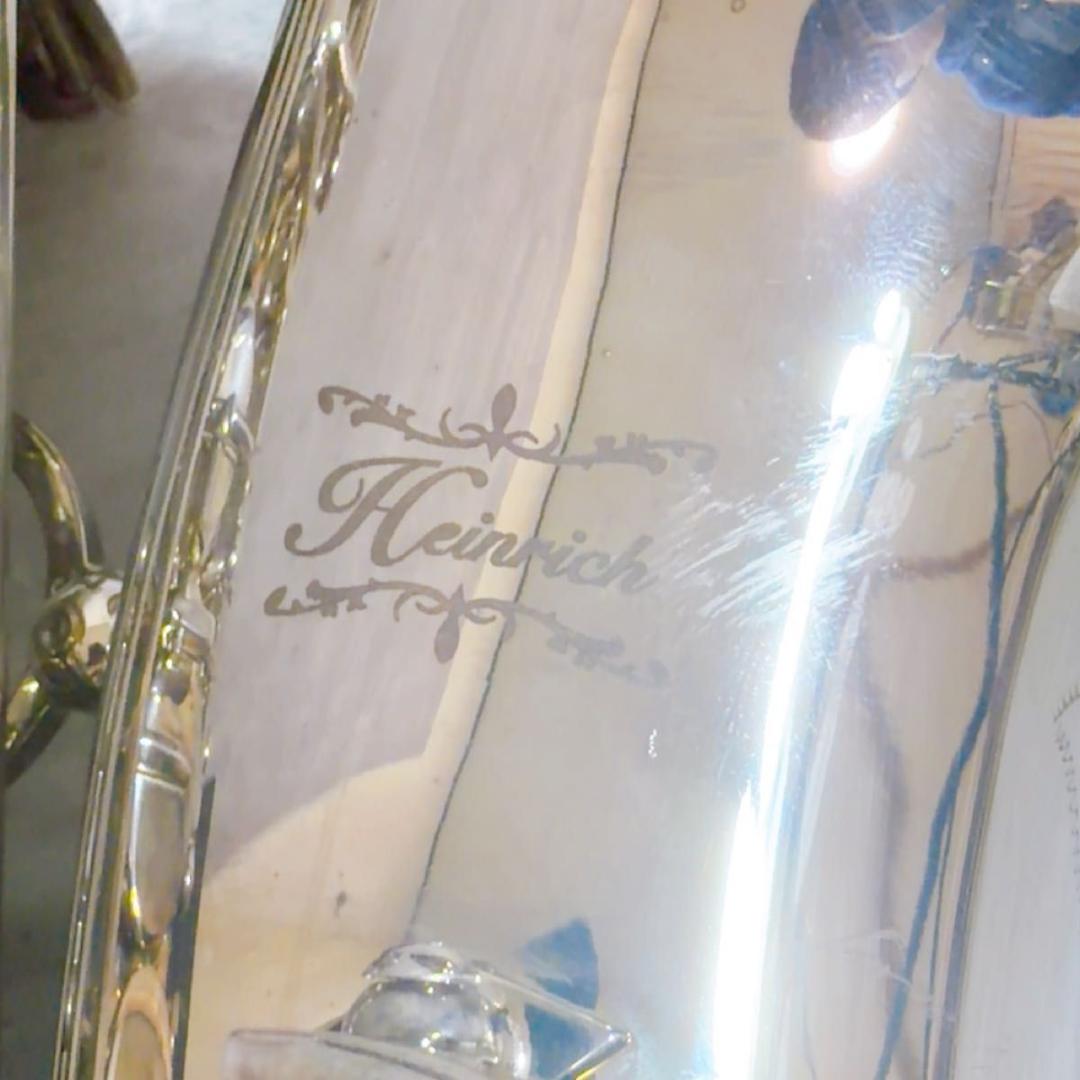 Heinrich アルトサックス シルバー 管楽器 ケース付属 彫刻