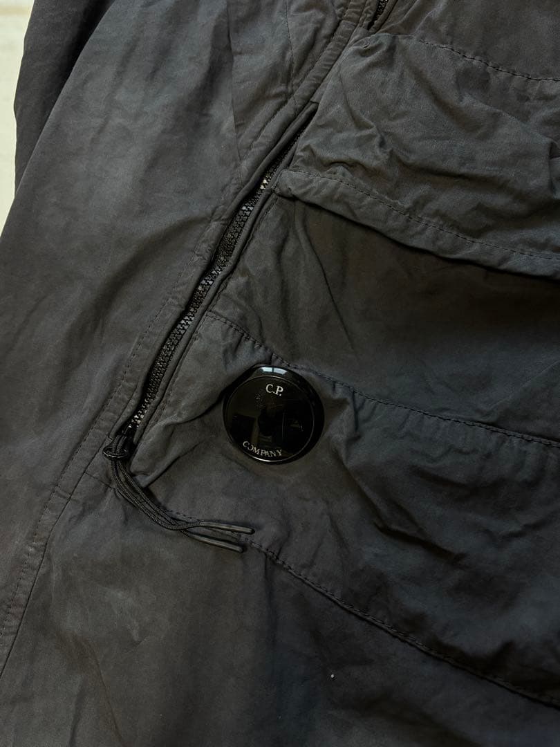 パンツ c.p.company cargo pants fade black (46)