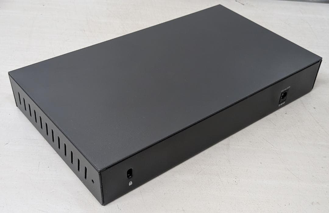 【送料無料】 TP-Link スイッチングハブ TL-SX105