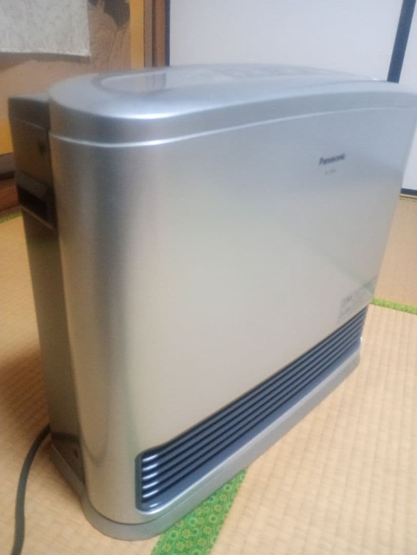 パナソニック　 電気ファンヒーター　　　 　DS-F3000 　200v