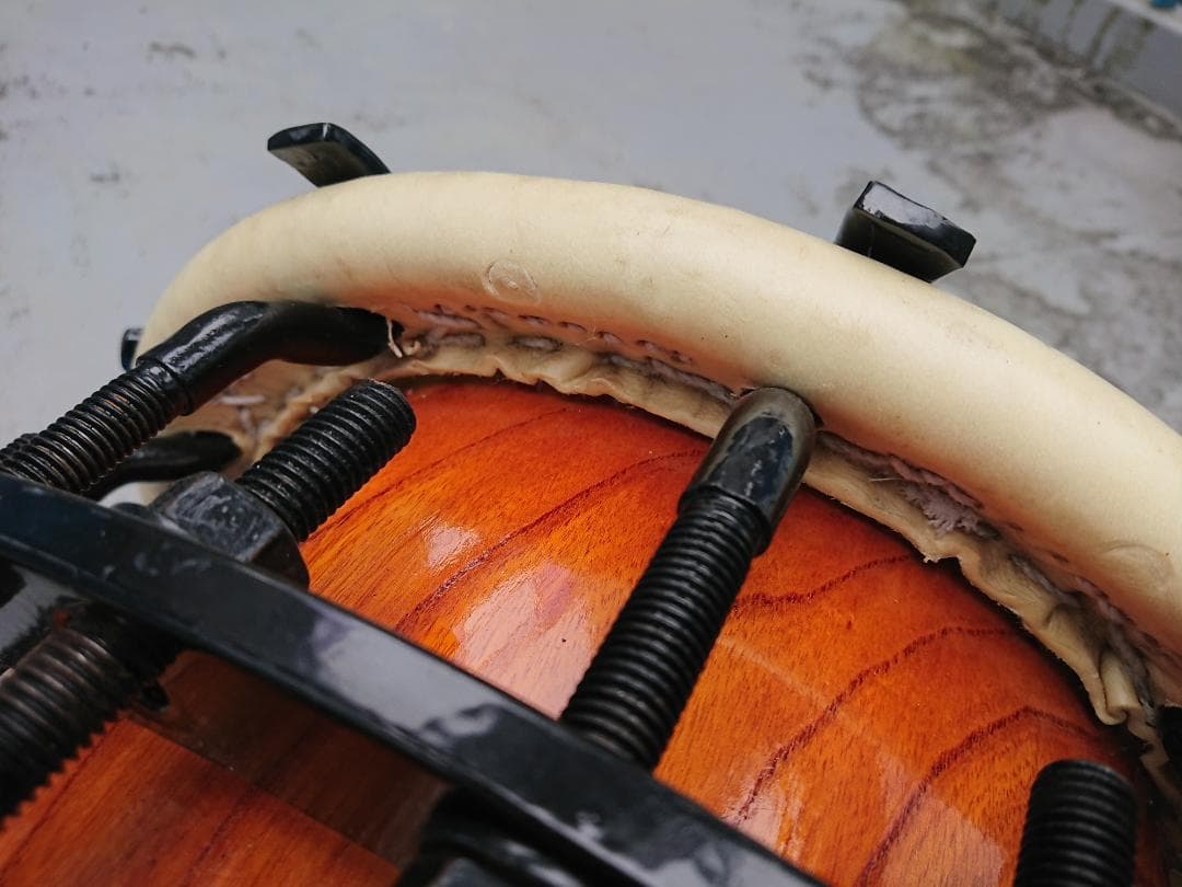 状態良好‼　けやき７寸胴　ボルト締め三丁掛締太鼓