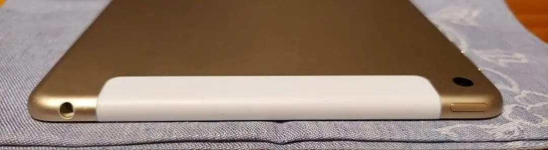 iPadmini4 Wi-Fi+Cellular 64GB　ゴールド