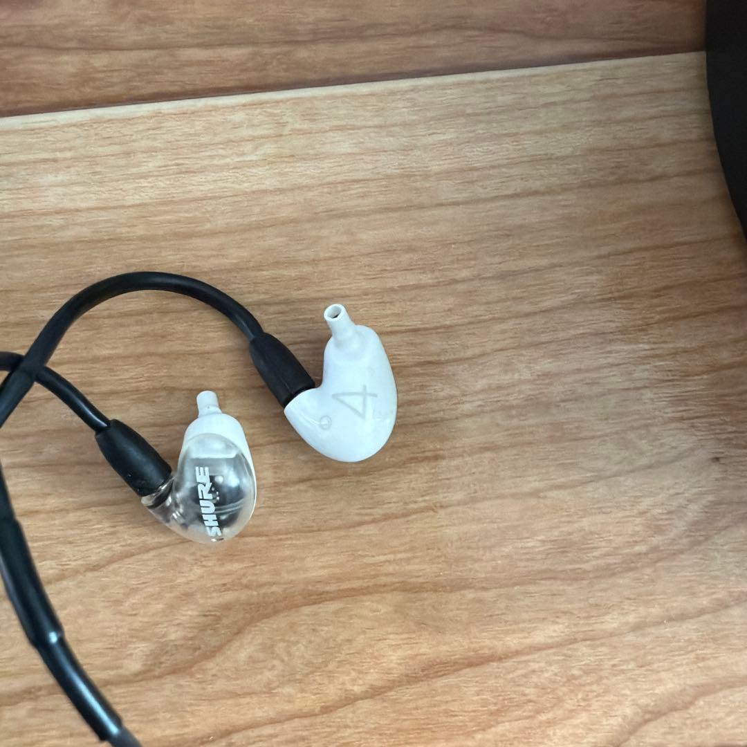 イヤホン SHURE AONIC 4