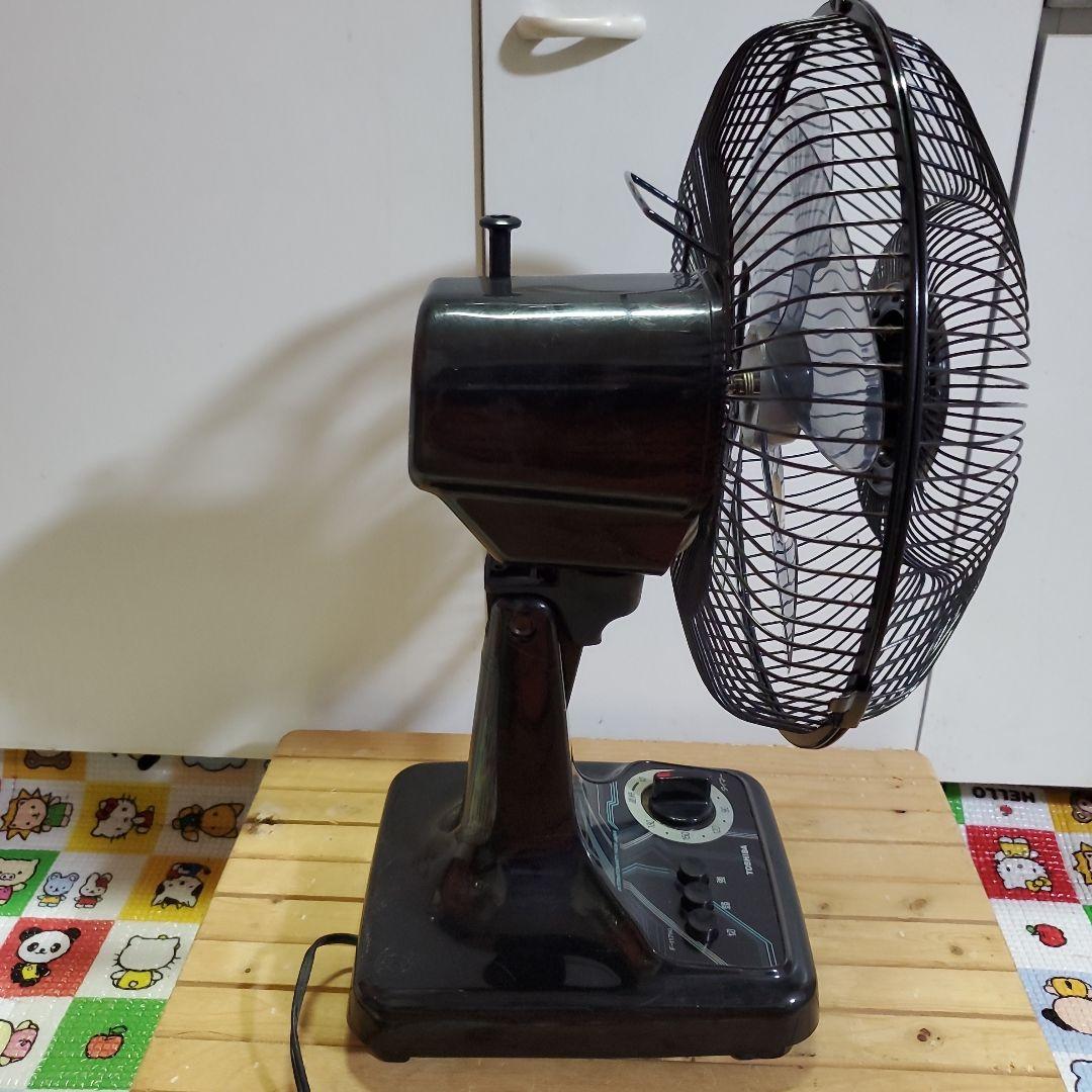 TOSHIBA　昭和レトロミニ扇風機　動作品　レア　まるで黒電話　漆黒　希少