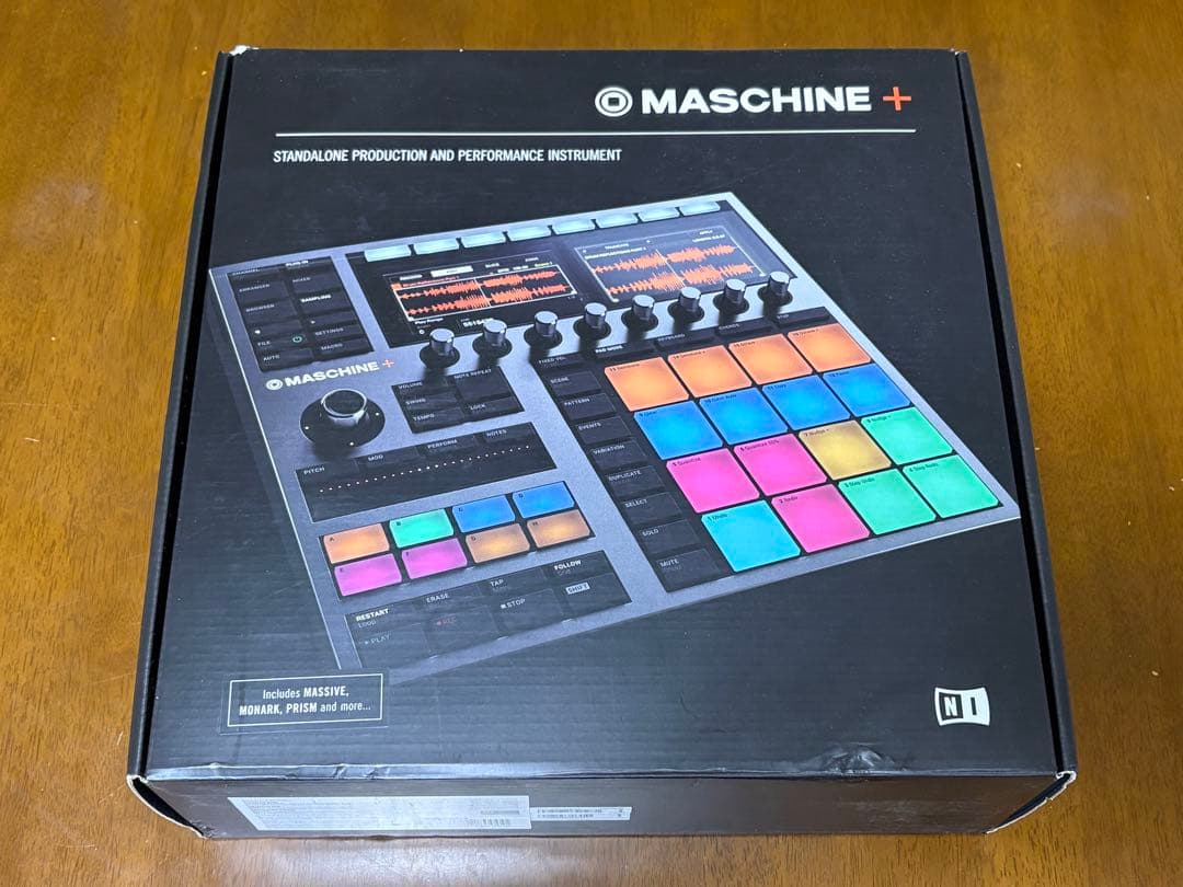 MASCHINE＋plus(ガイドブック付）Native Instruments