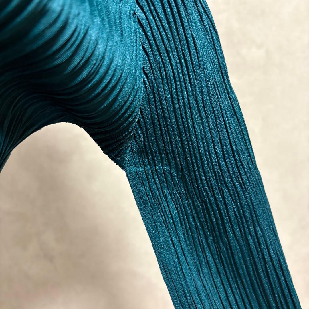 極美品★プリーツプリーズ　PLEATS PLEASE グリーン　丸首長袖トップス