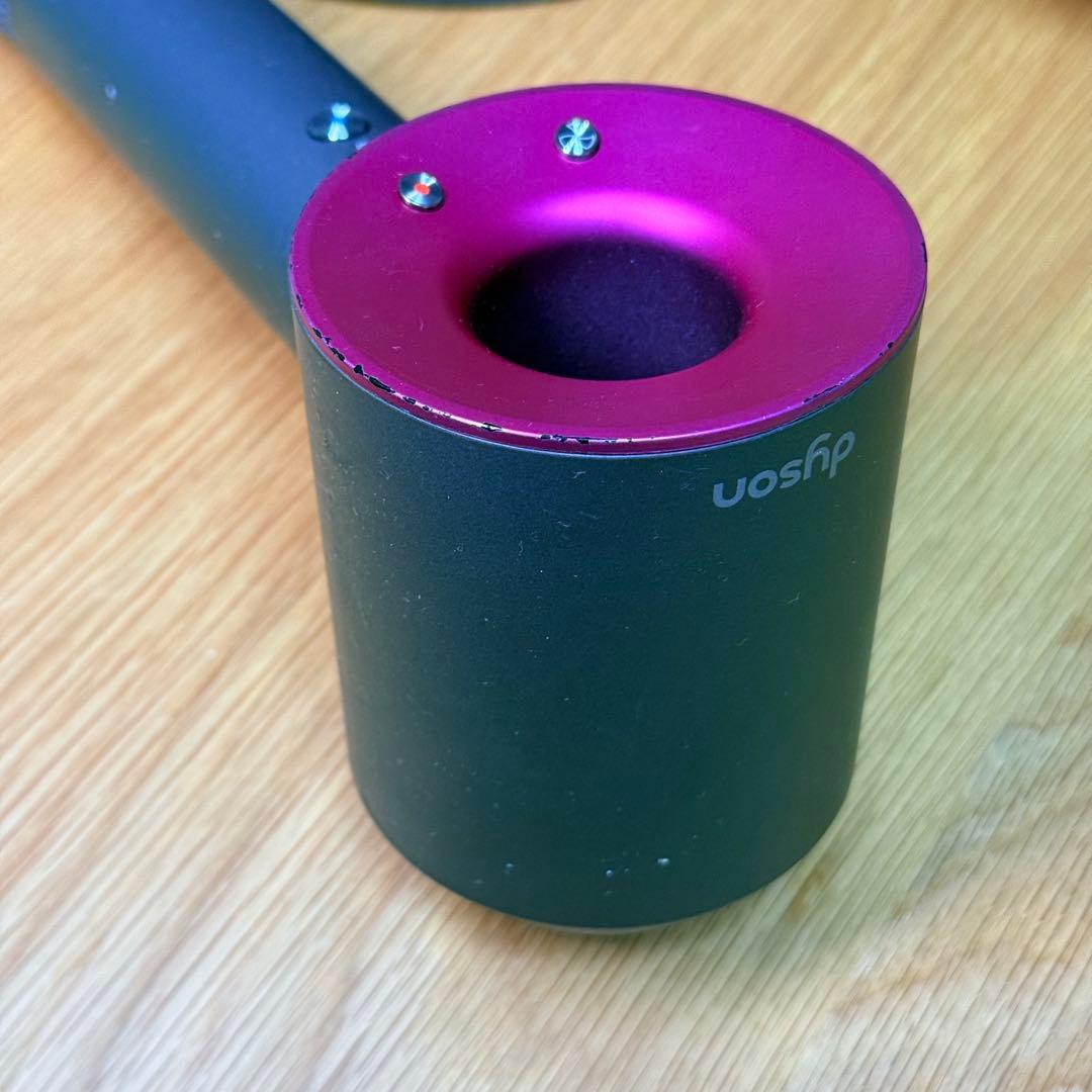 ダイソン dysonドライヤー　HD01 動作良好