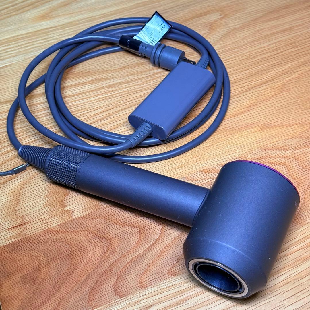 ダイソン dysonドライヤー　HD01 動作良好