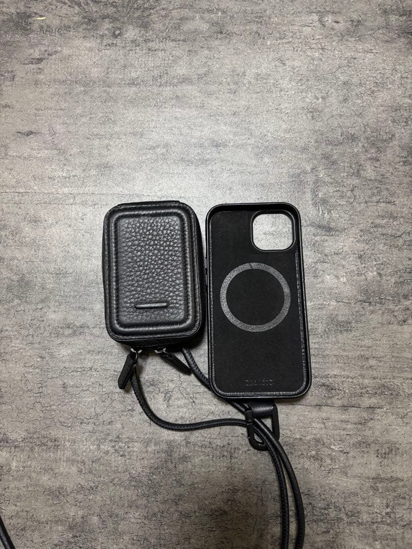 objcts.io iPhone15ケース ブラック