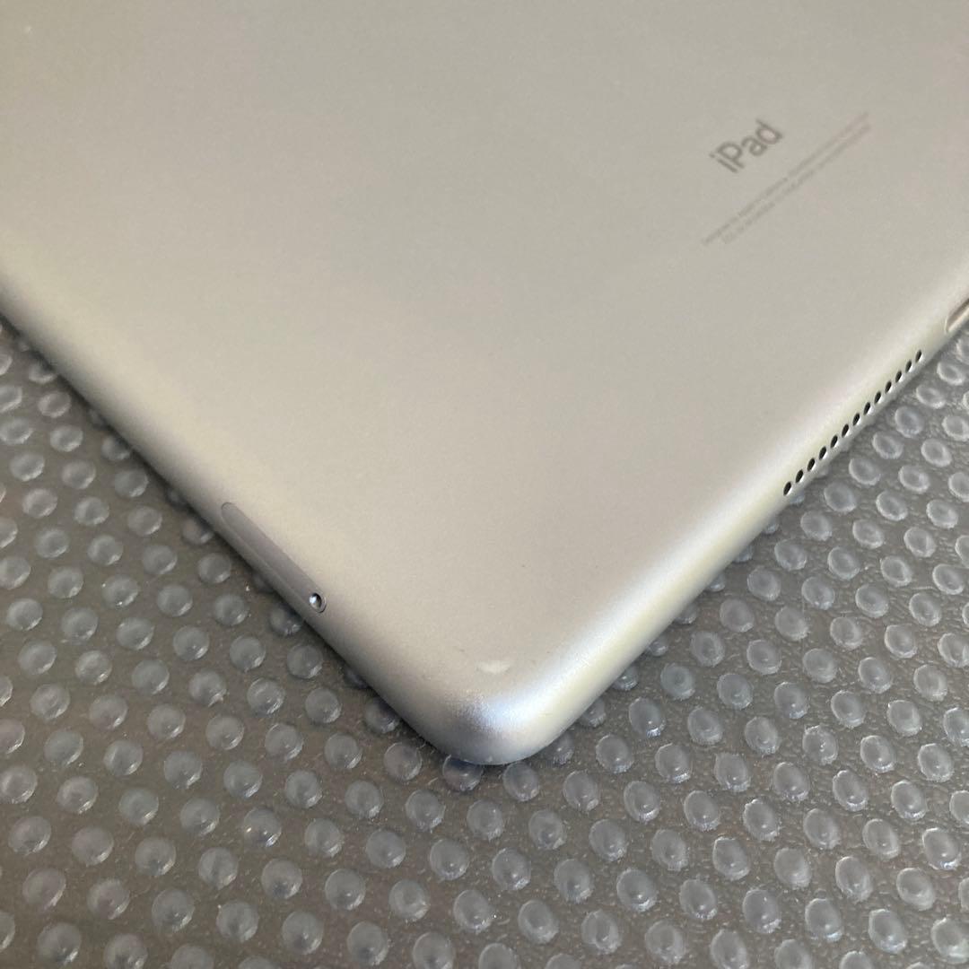 181【早い者勝ち】電池最良好☆iPad6 第6世代 128GB SIMフリー☆