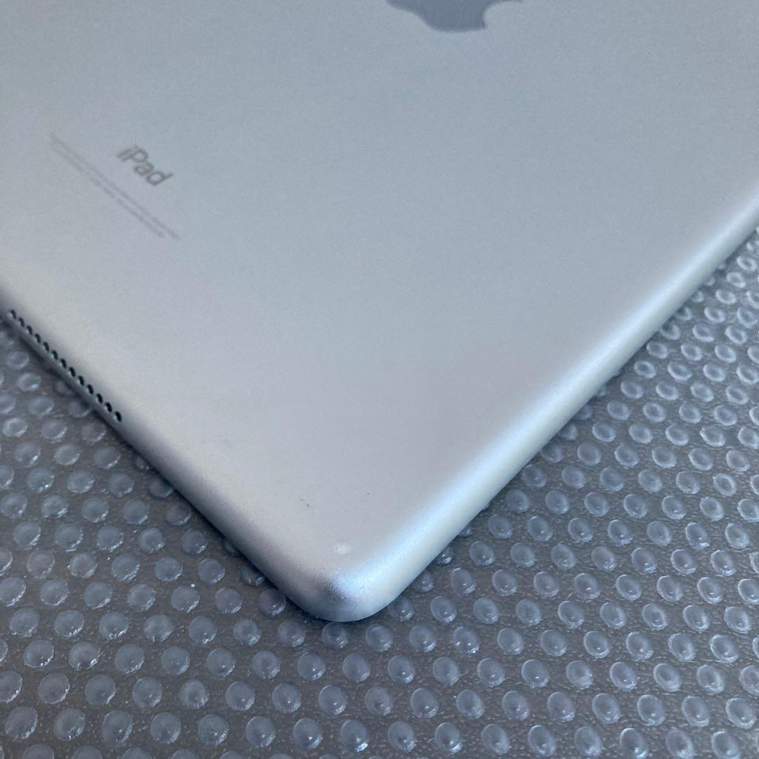181【早い者勝ち】電池最良好☆iPad6 第6世代 128GB SIMフリー☆