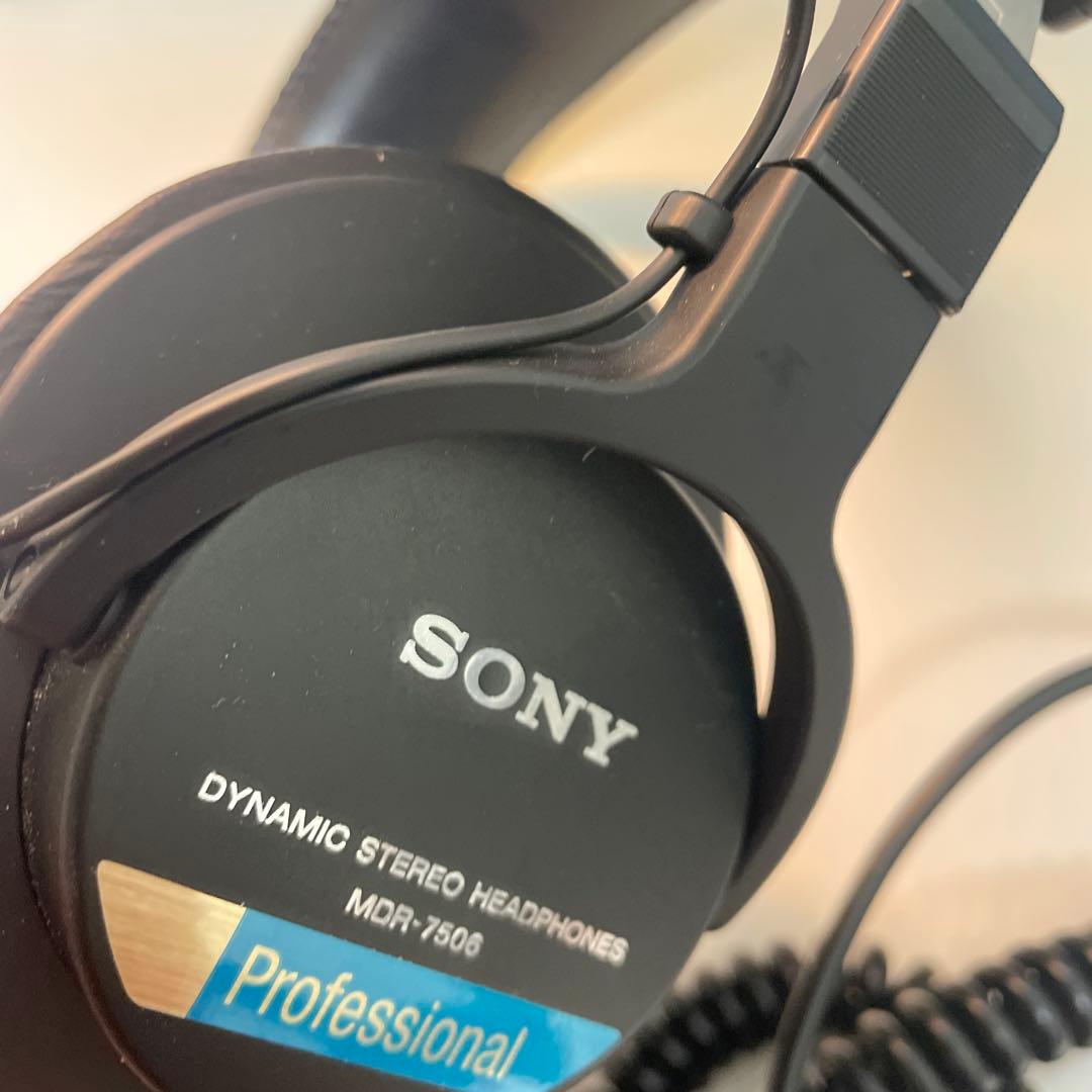 [ほぼ新品・付属品完備] SONY MDR-7506 ヘッドホン