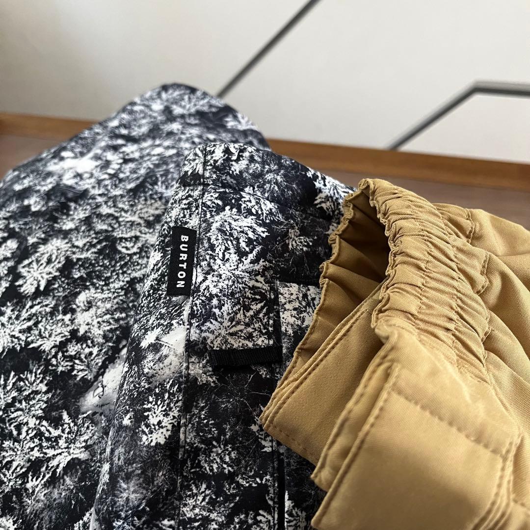 美品 スキーウェア ボードウェア 120 130 防寒