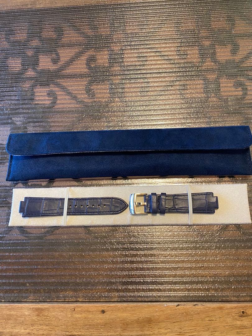 ルイヴィトン　タンブール【高級クロコダイル革】ベルト L サイズ(美品)ネイビー