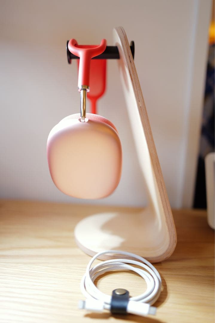 AirPods Max lightning レッド